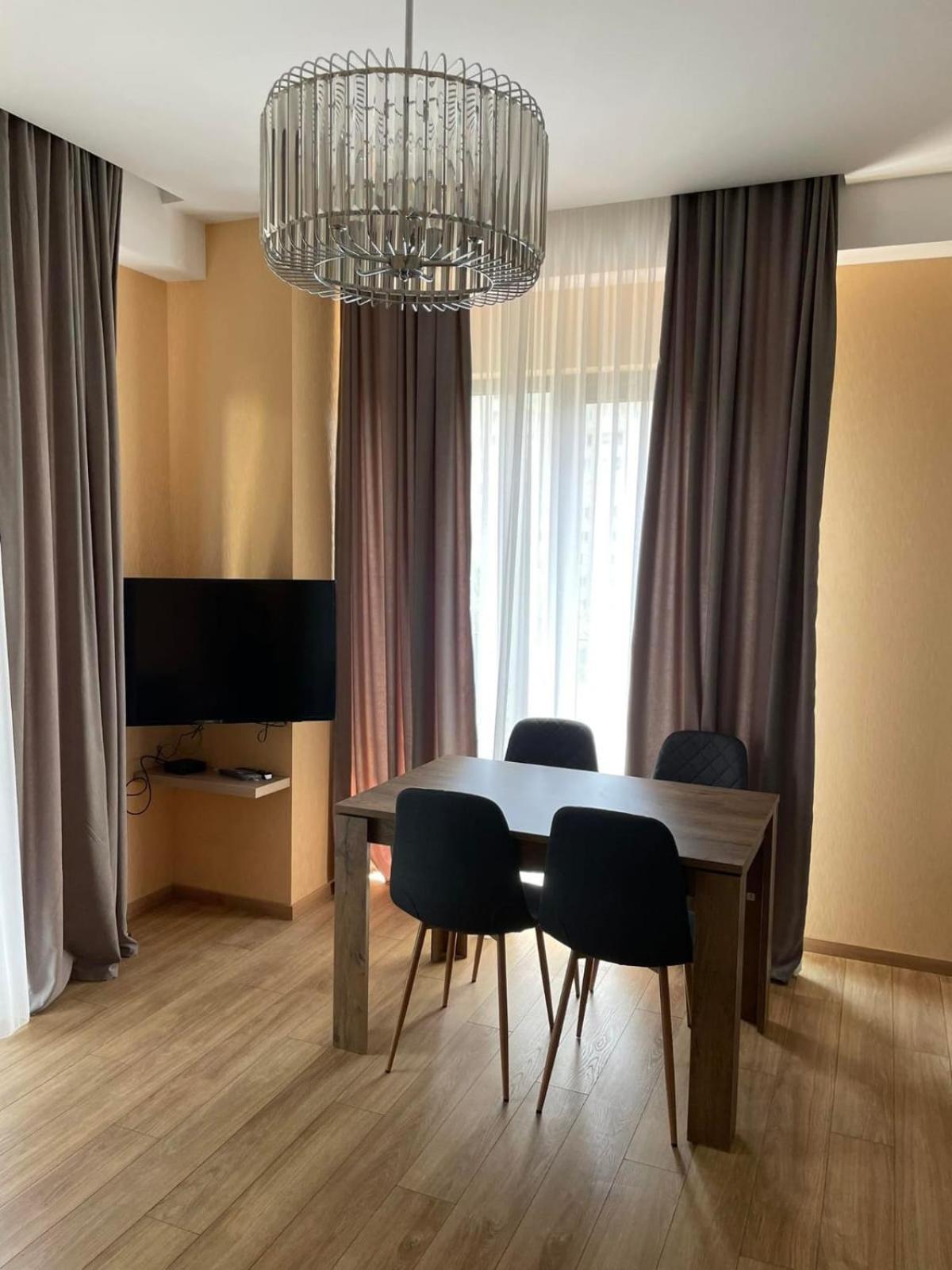 Tbilisi Hilton Apartment Eksteriør billede
