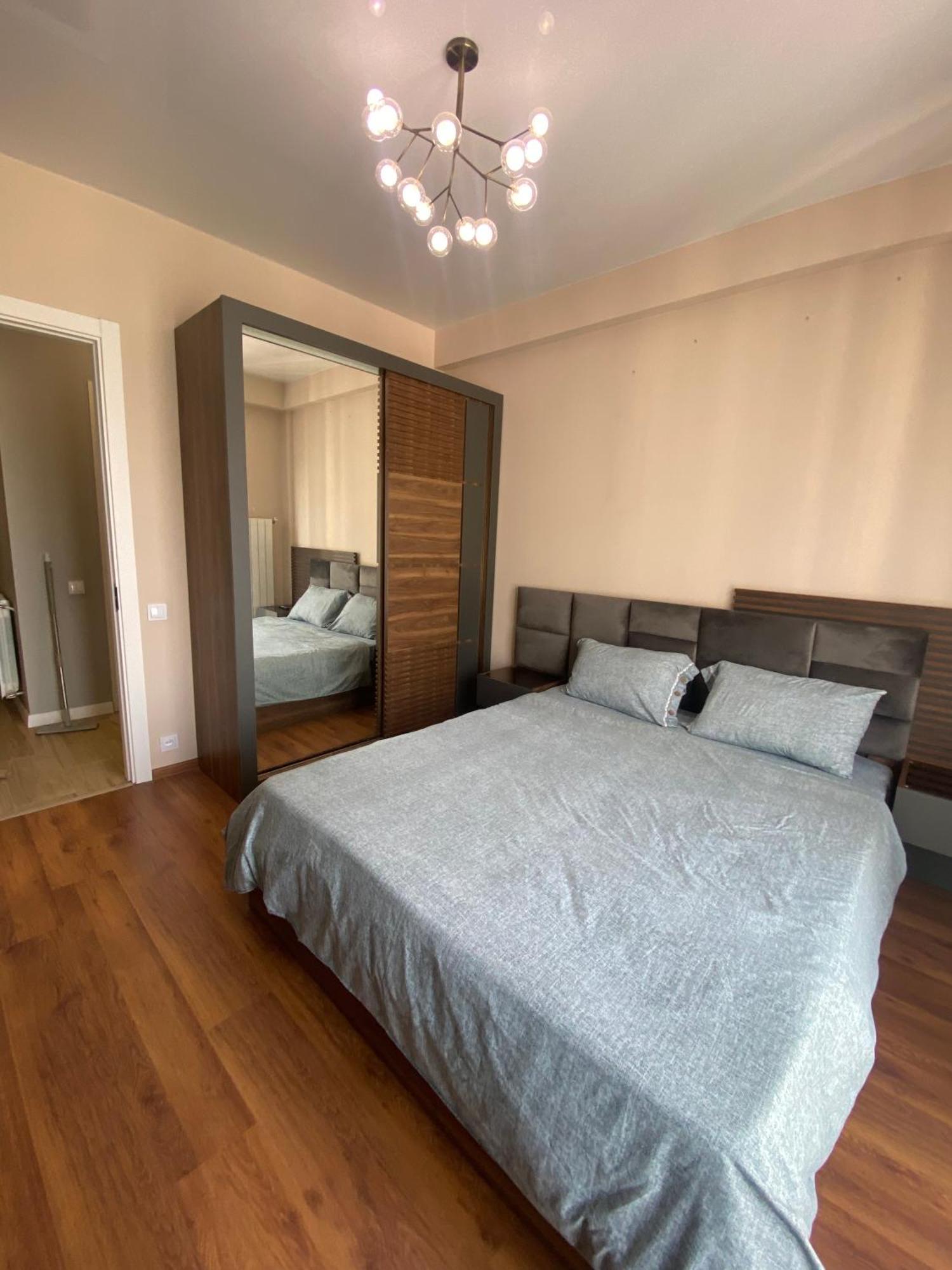 Tbilisi Hilton Apartment Eksteriør billede